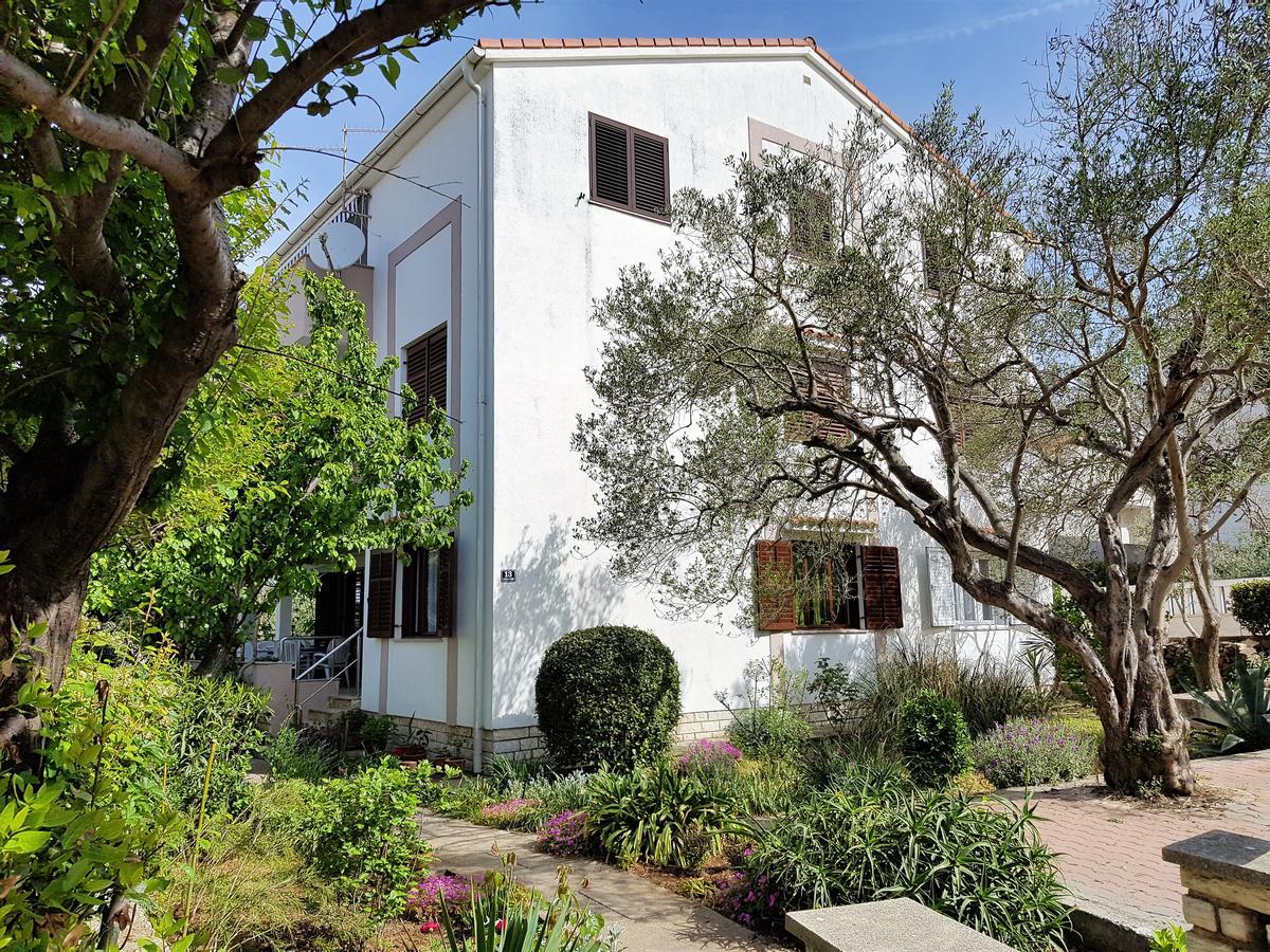 Apartments Monica נובליה מראה חיצוני תמונה