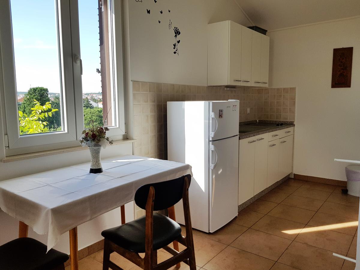 Apartments Monica נובליה מראה חיצוני תמונה