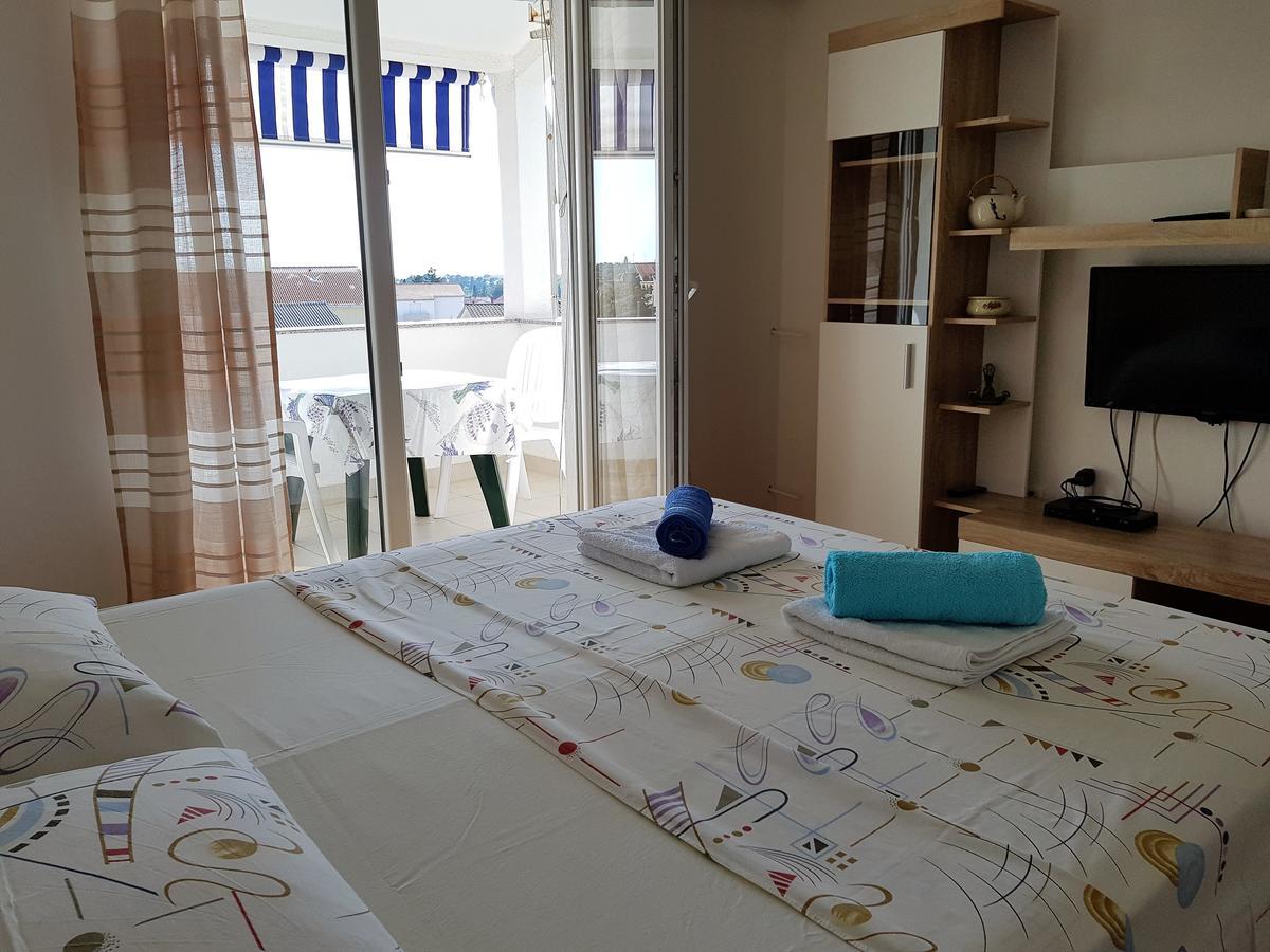 Apartments Monica נובליה מראה חיצוני תמונה