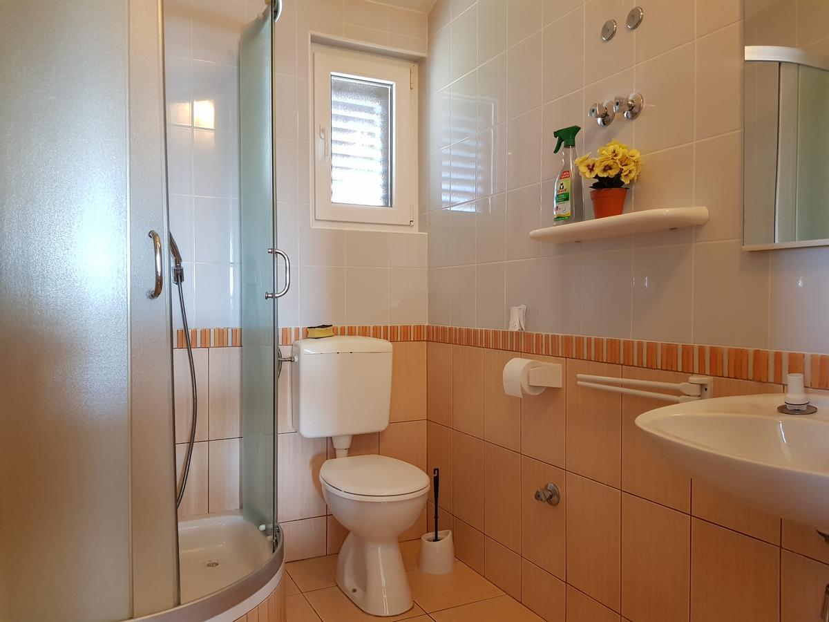 Apartments Monica נובליה מראה חיצוני תמונה